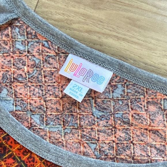 Lularoe Julia Gray and Orange Patterned Raglan Dress Size 2XL - Picture 2 of 3